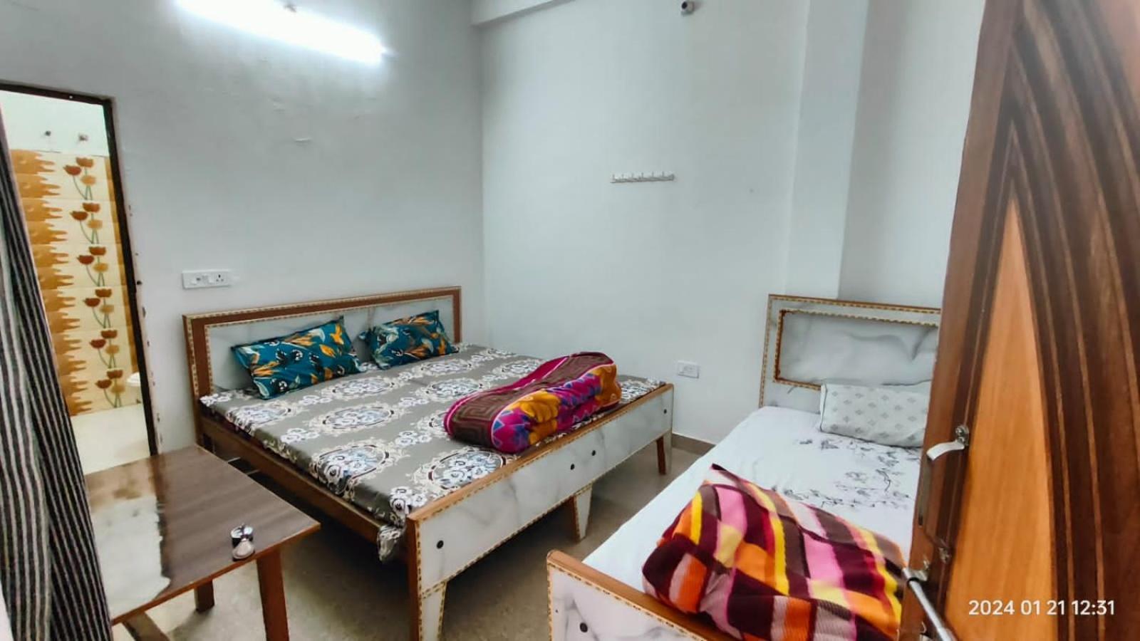 Appartement Gopal Sadan-2 à Vrindāvan Extérieur photo